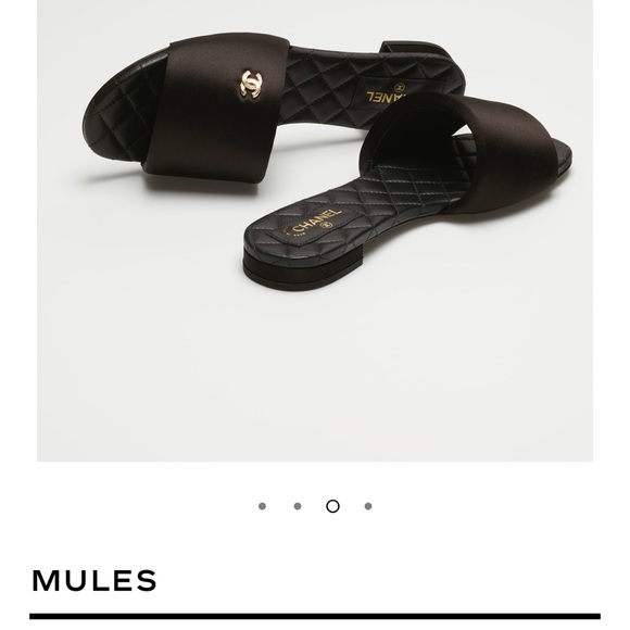 BNIB authentic Chanel blk mules - Picture 3 of 5